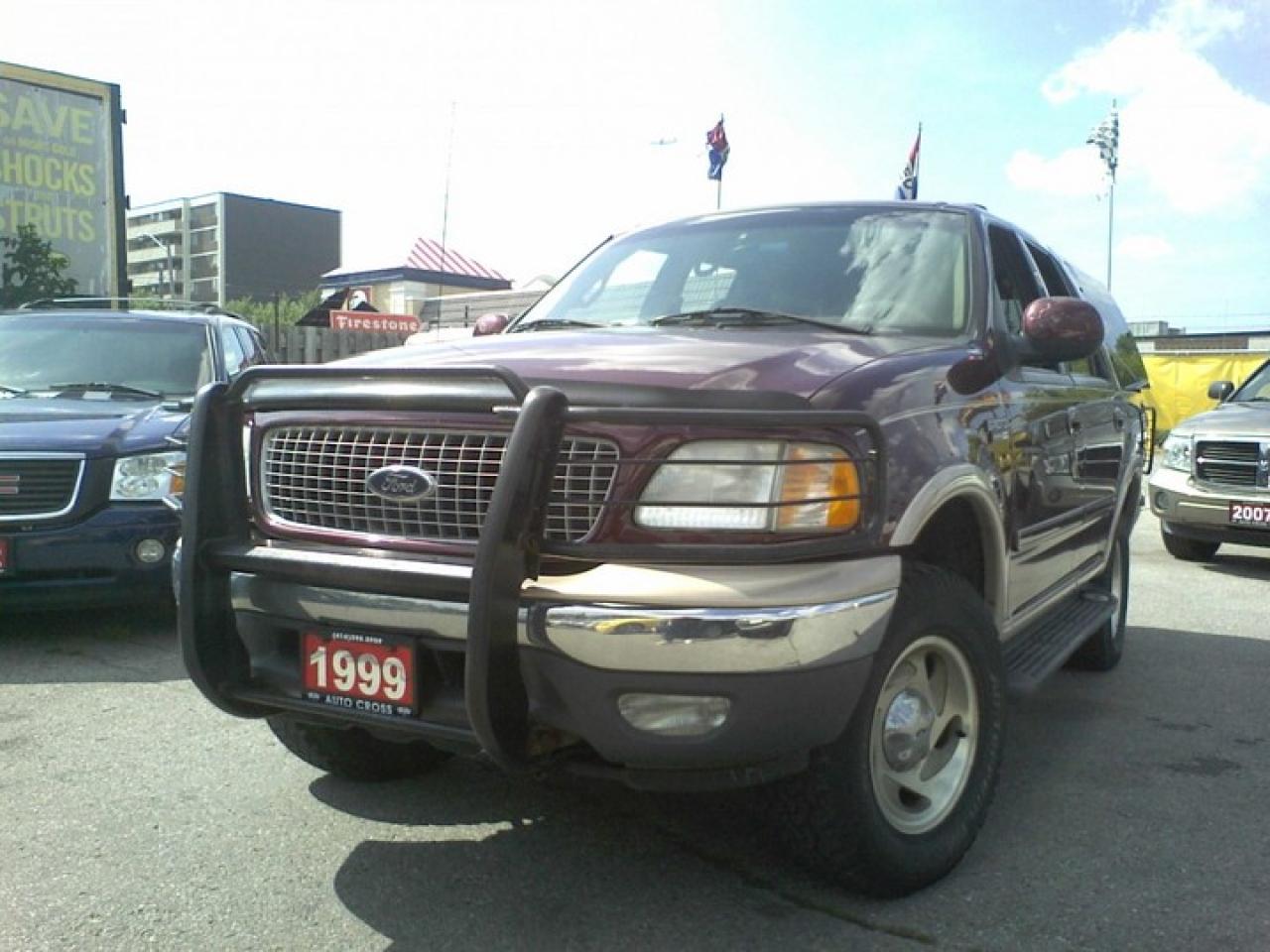 613833