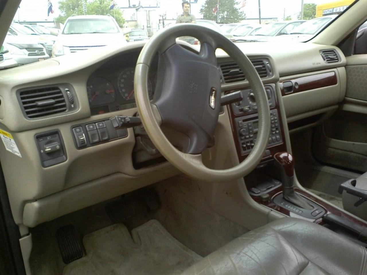 613844