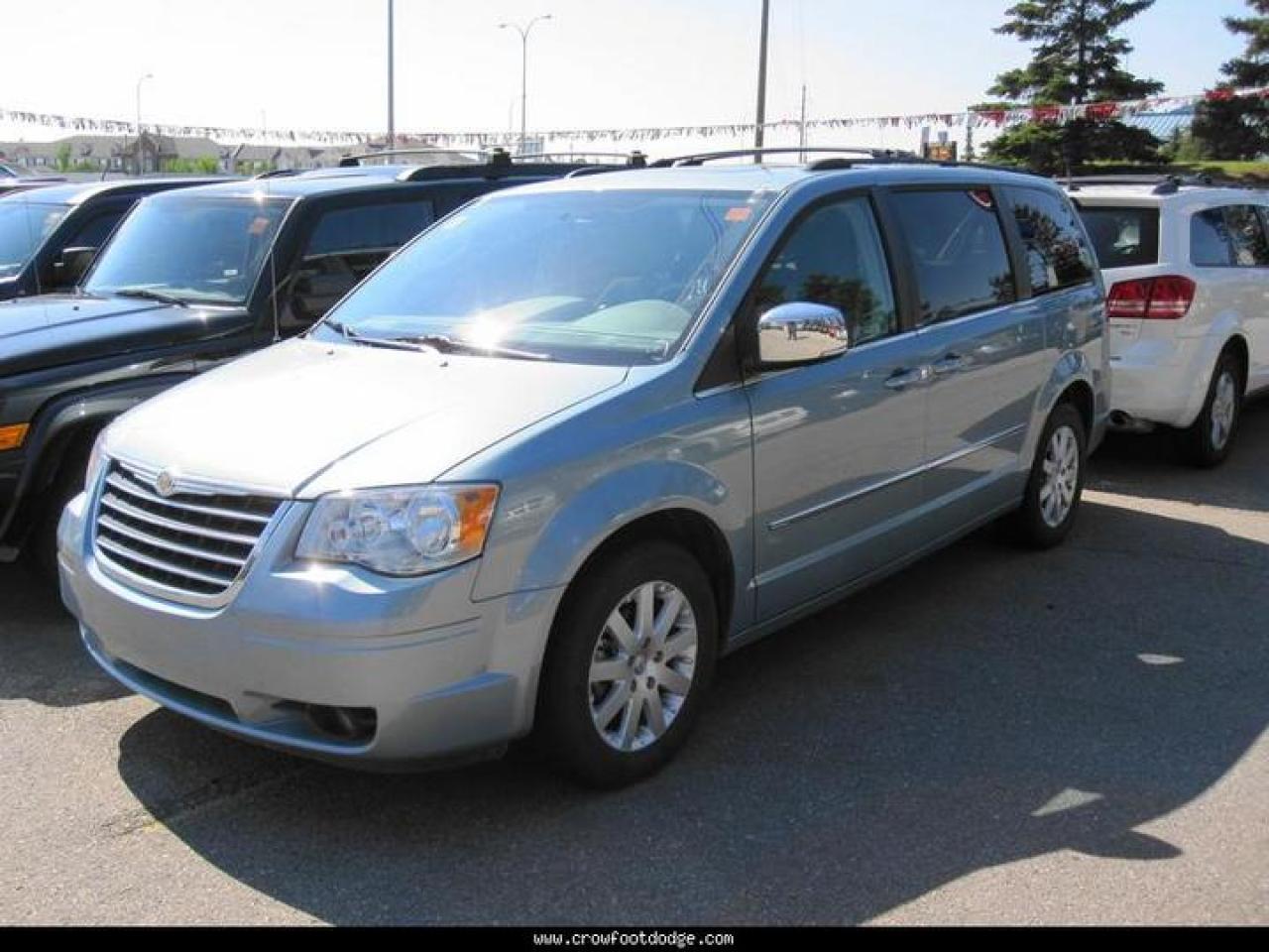 Used 2010 Chrysler Town and Country TOURING for sale in Calgary, AB
