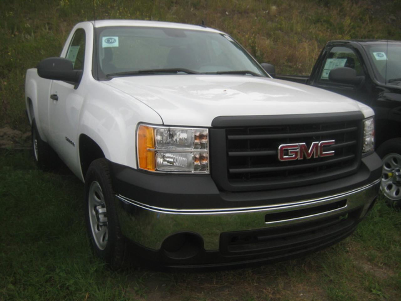 614168.10825219