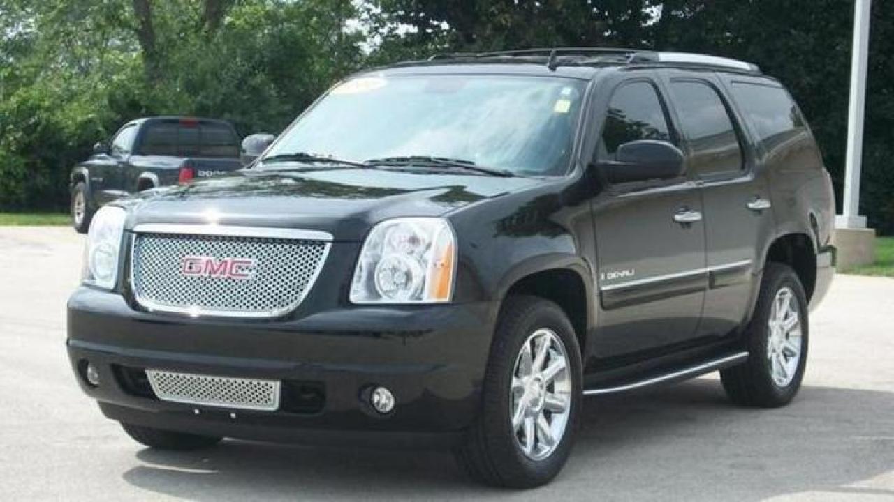 Used 2007 GMC Yukon Denali AWD NAVIGATION REAR DVD REAR CAMERA for sale in Chilliwack, BC