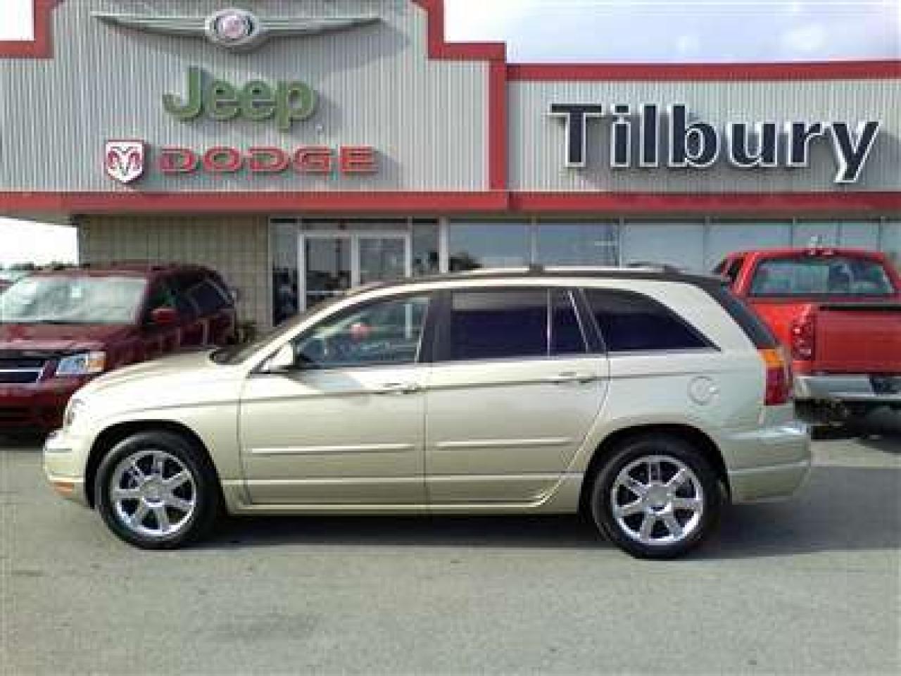 Used 2006 Chrysler Pacifica Limited for sale in Tilbury, ON