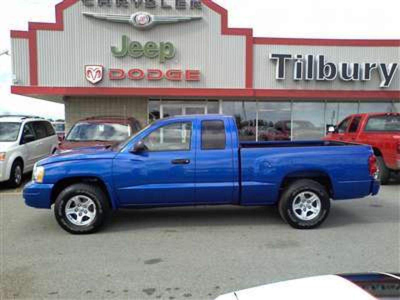 Used 2007 Dodge Dakota SLT for sale in Tilbury, ON
