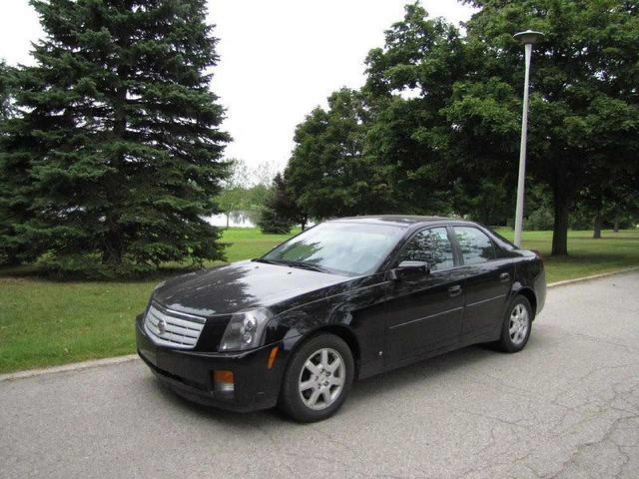 Used 2007 Cadillac CTS LOW KM!! NEW TIRES!! GM LEASE RETURN!! Sedan for sale in Guelph, ON