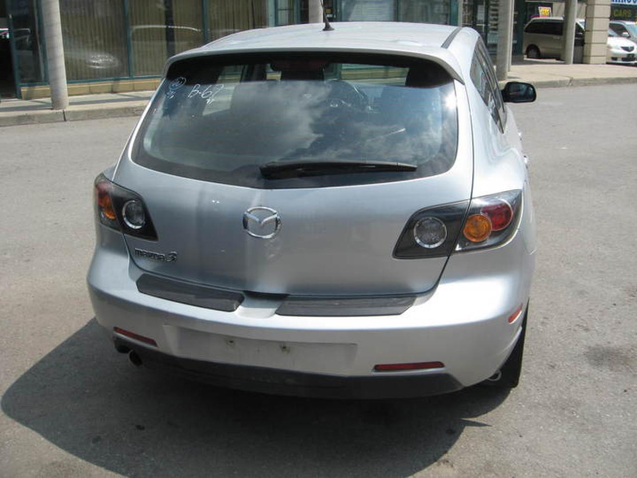 2005 Mazda Mazda3  Photo31