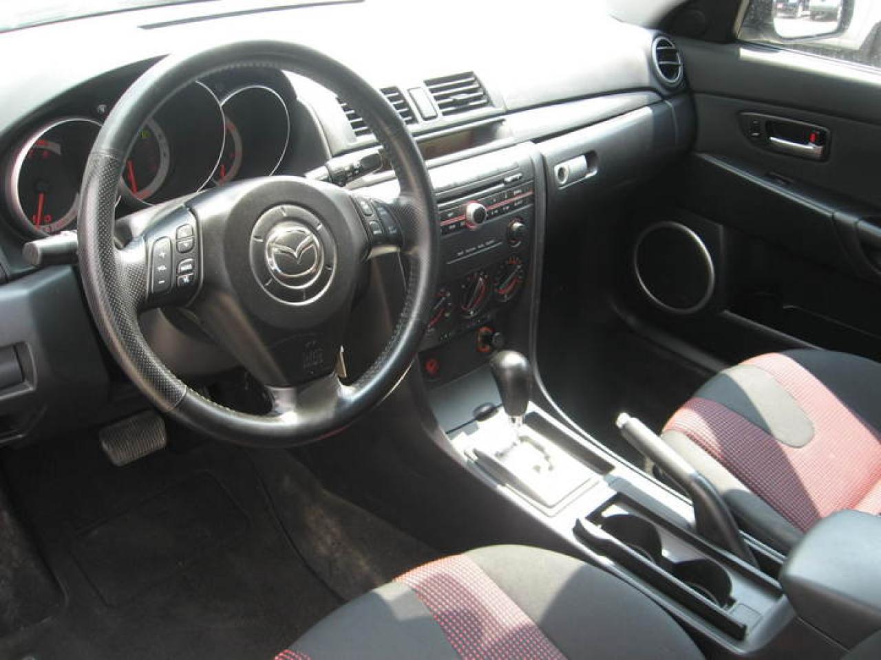 2005 Mazda Mazda3  Photo34