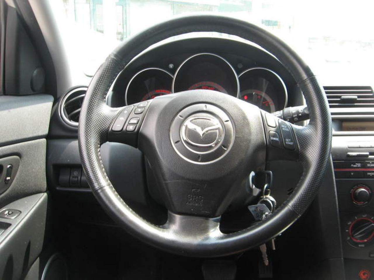 2005 Mazda Mazda3  Photo36