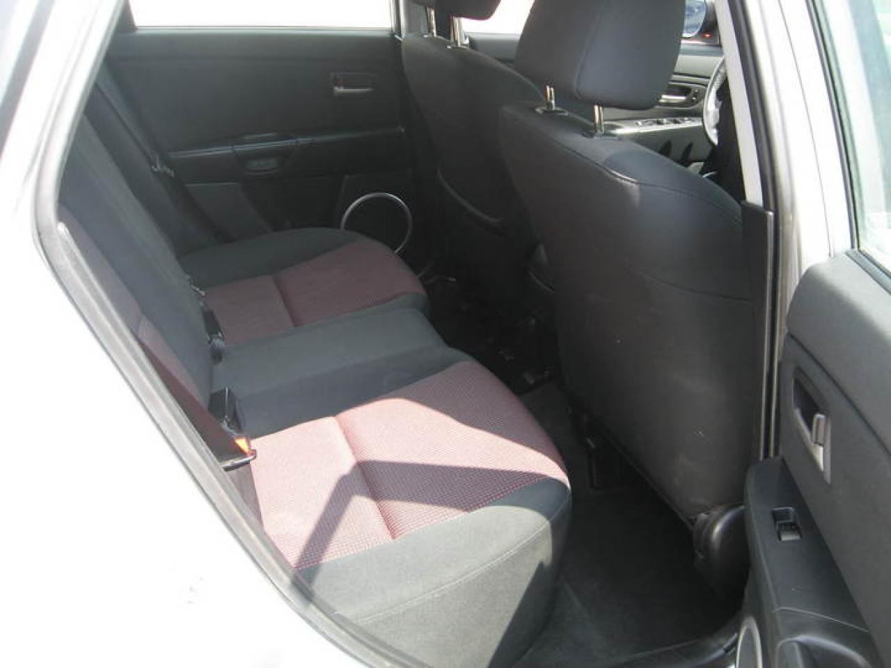 2005 Mazda Mazda3  Photo42