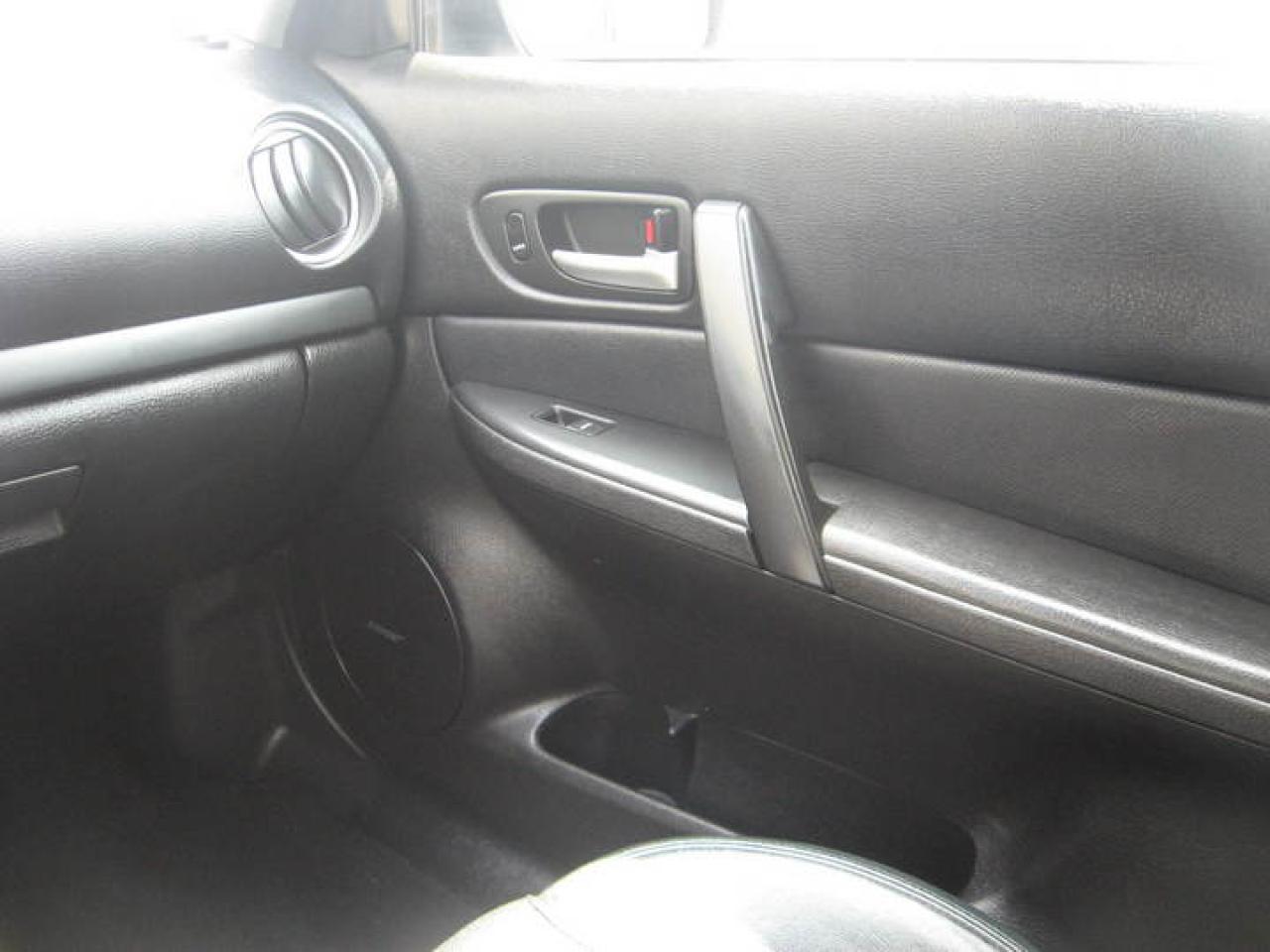 2007 Mazda Mazda6 GT LEATHER & SUNROOF Photo40