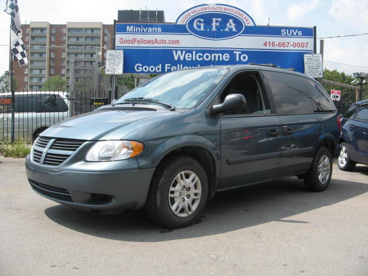 2005 Dodge Caravan 