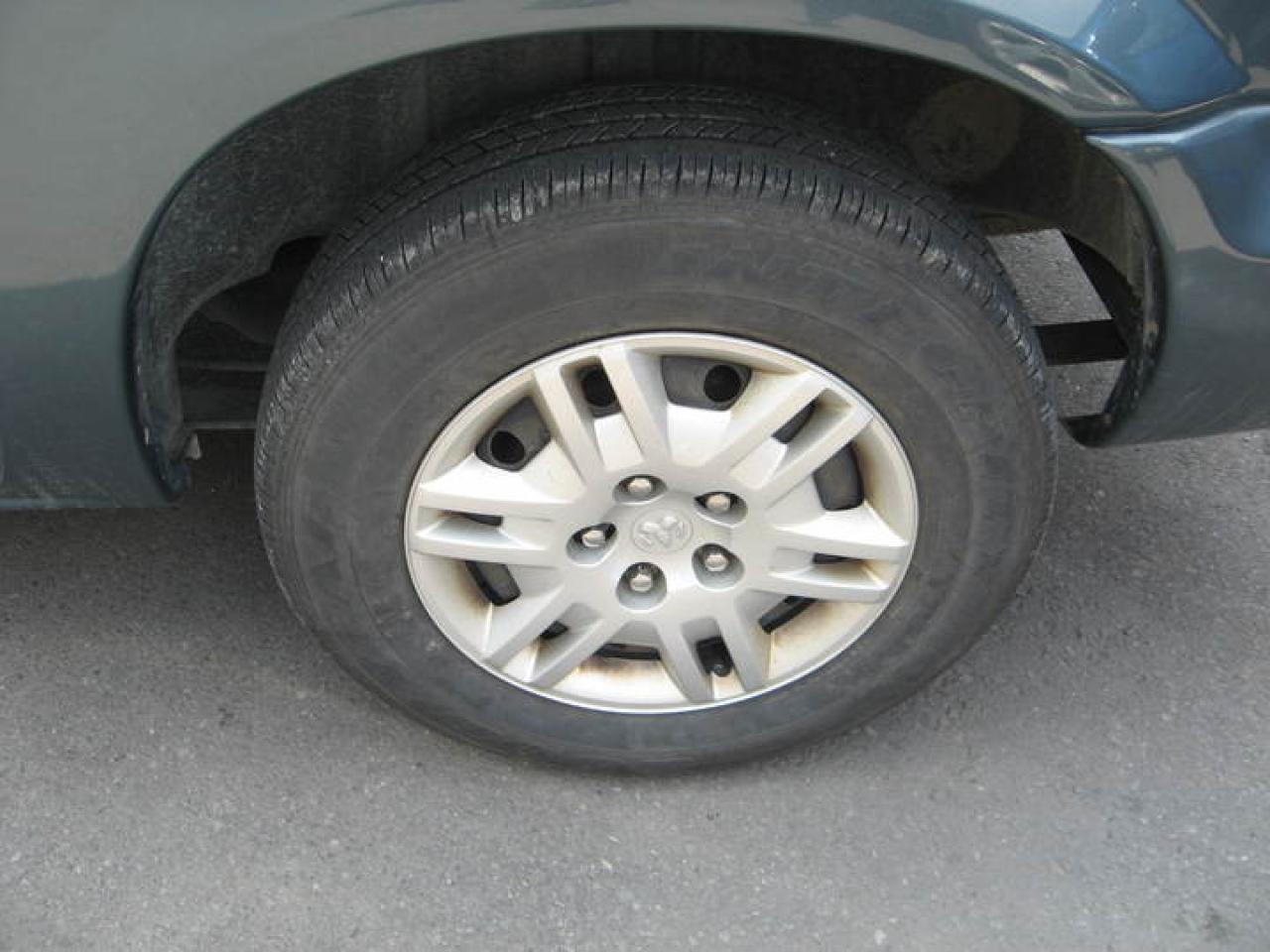 2005 Dodge Caravan  Photo19