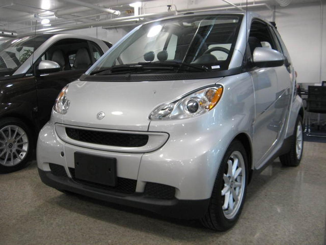 Used 2008 Smart fortwo coupe  for sale in Maple, ON