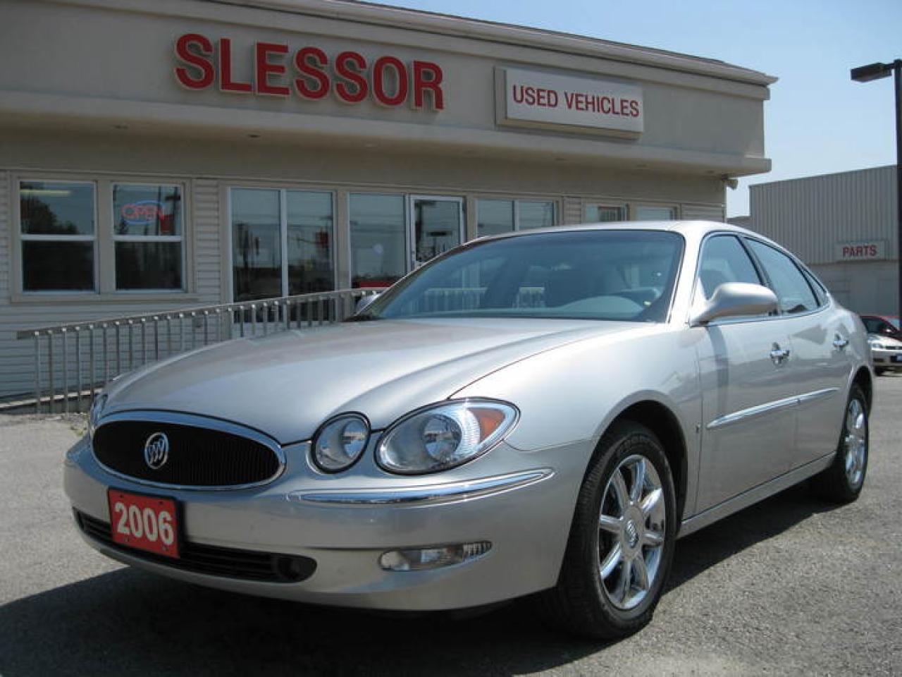 Used 2006 Buick Allure  for sale in Newmarket, ON