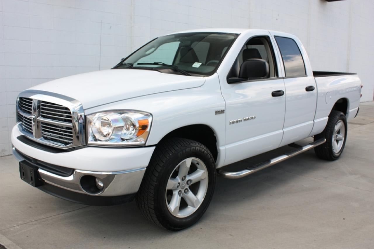 Used 2007 Dodge Ram 1500  for sale in Lethbridge, AB