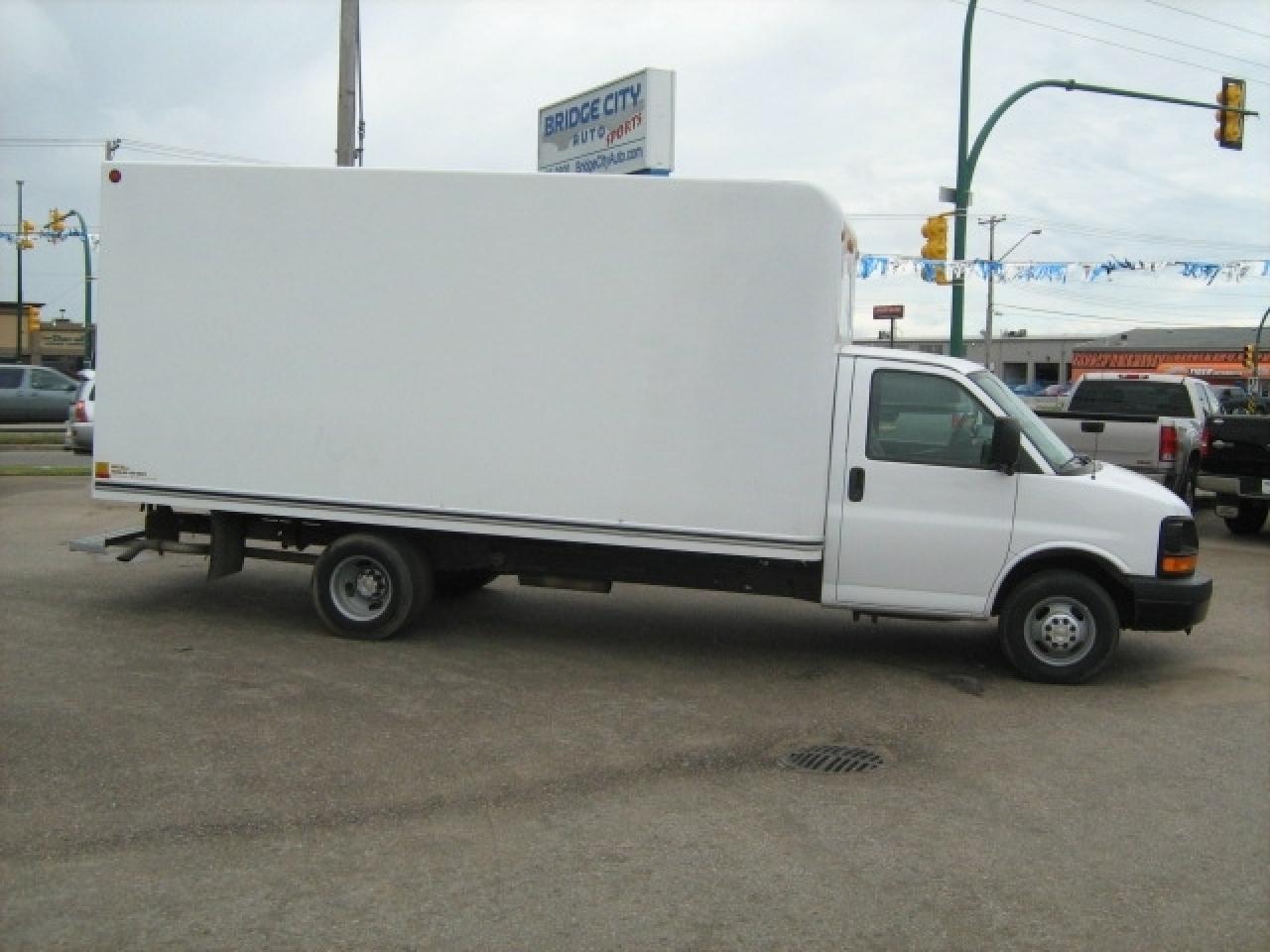 614511