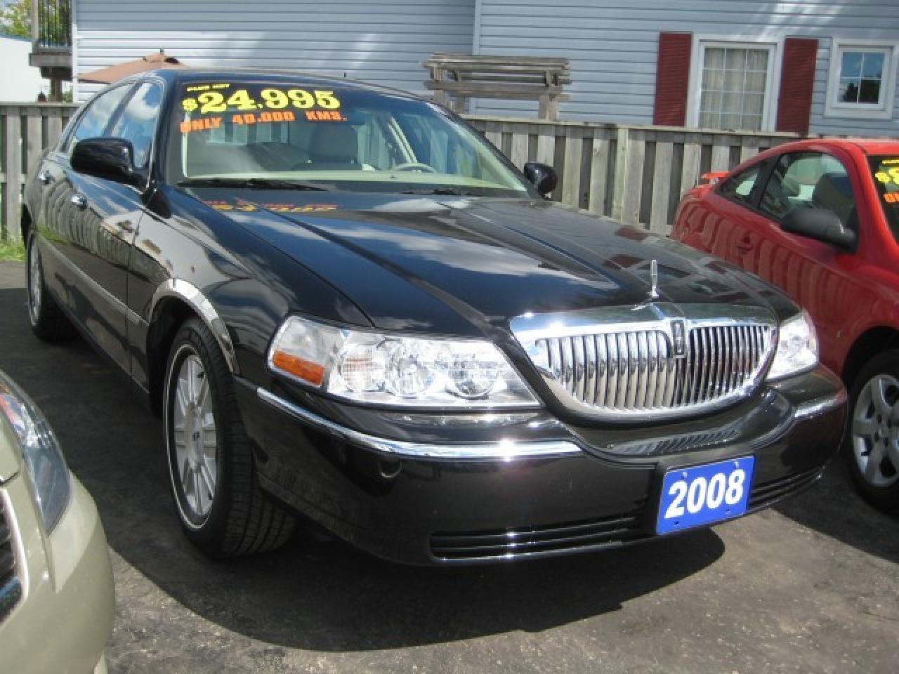 Used 2008 Lincoln Town Car Executive for sale in Listowel, ON