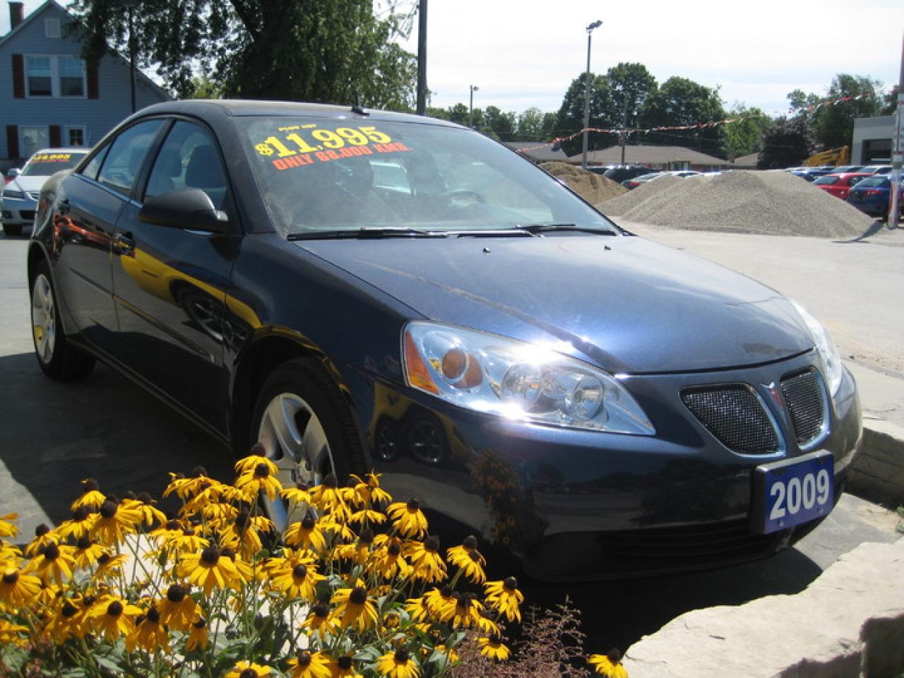 Used 2009 Pontiac G6 SE for sale in Listowel, ON