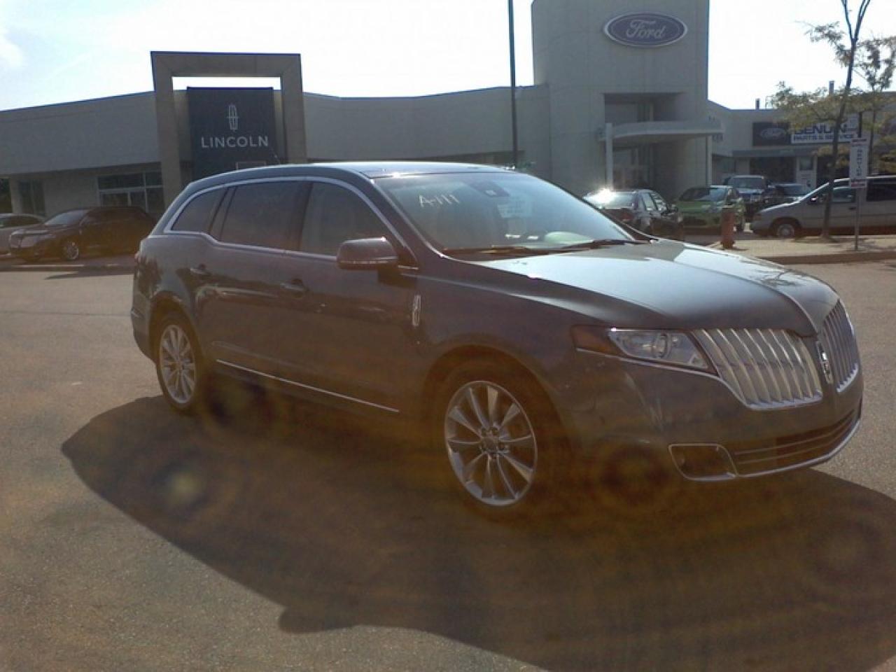 Used 2010 Lincoln MKT  for sale in Mississauga, ON
