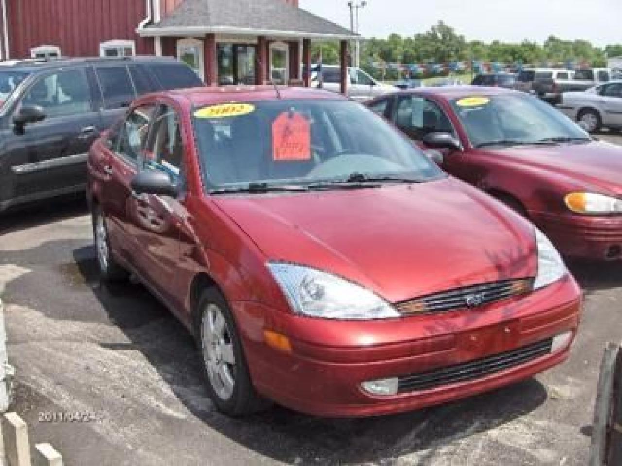 Used 2002 Ford Focus ZX4 for sale in Dunnville, ON