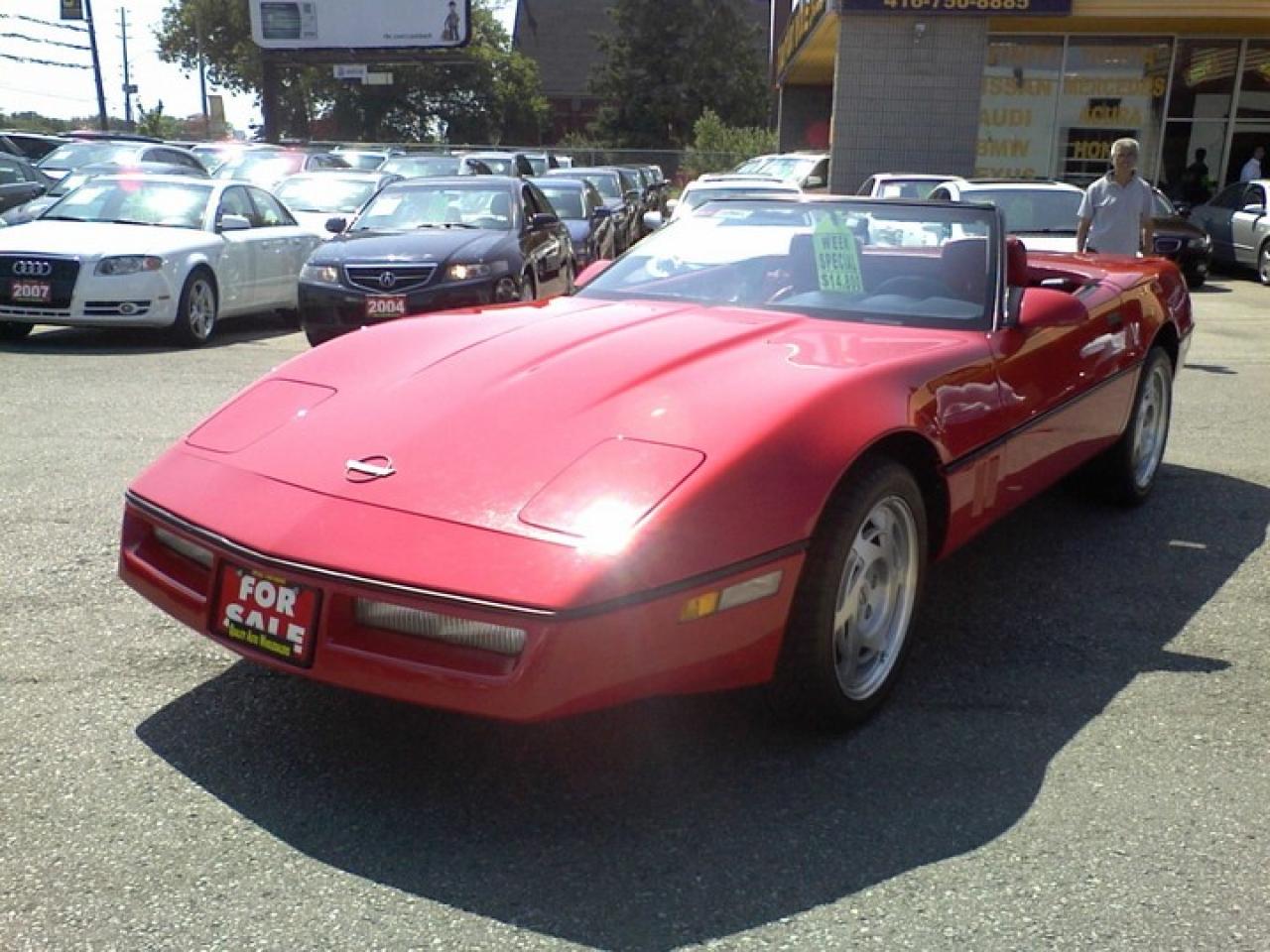 Used 1990 Chevrolet Corvette Convertible for sale in Scarborough, ON