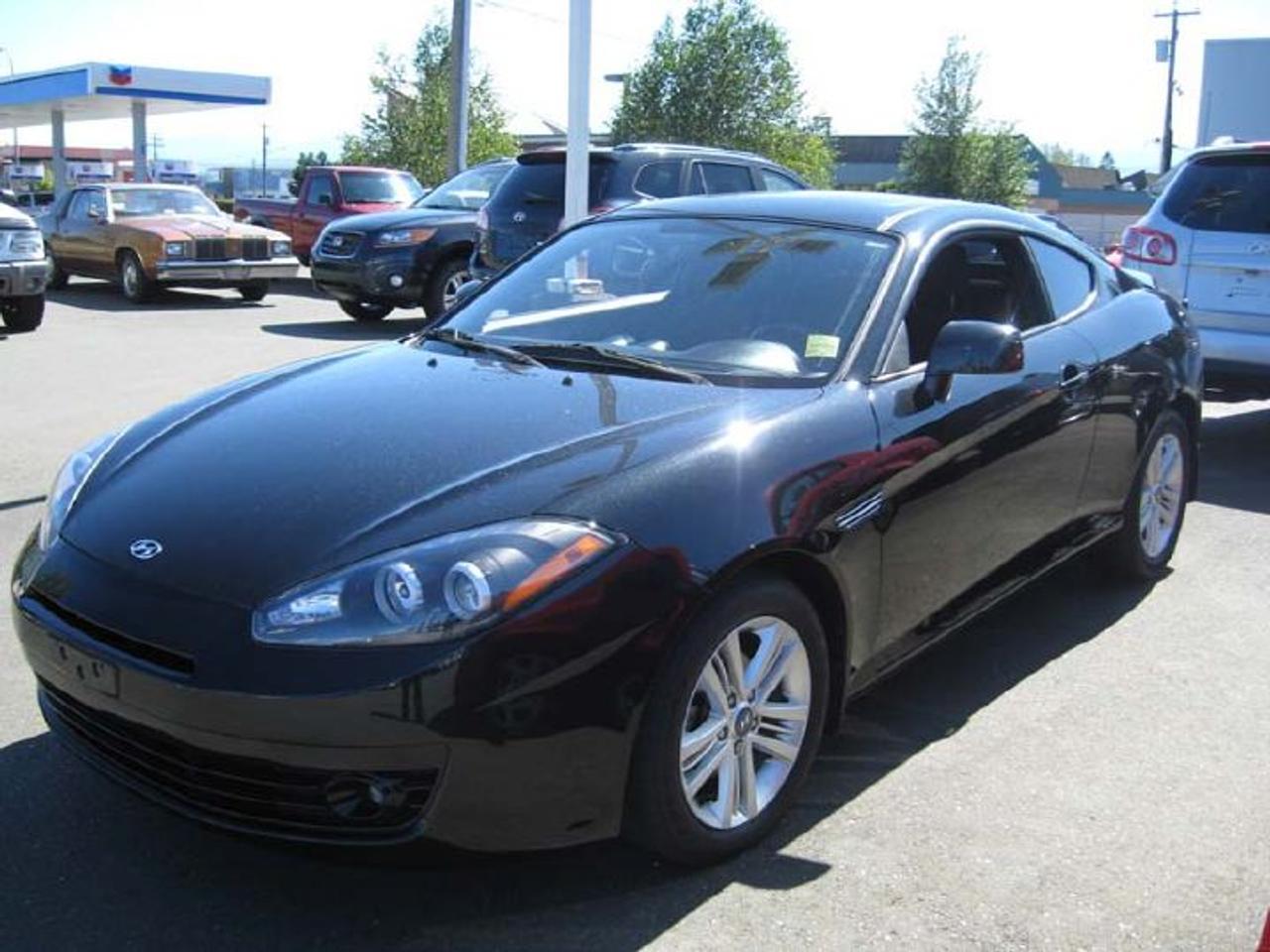 Used 2008 Hyundai Tiburon  for sale in Courtenay, BC