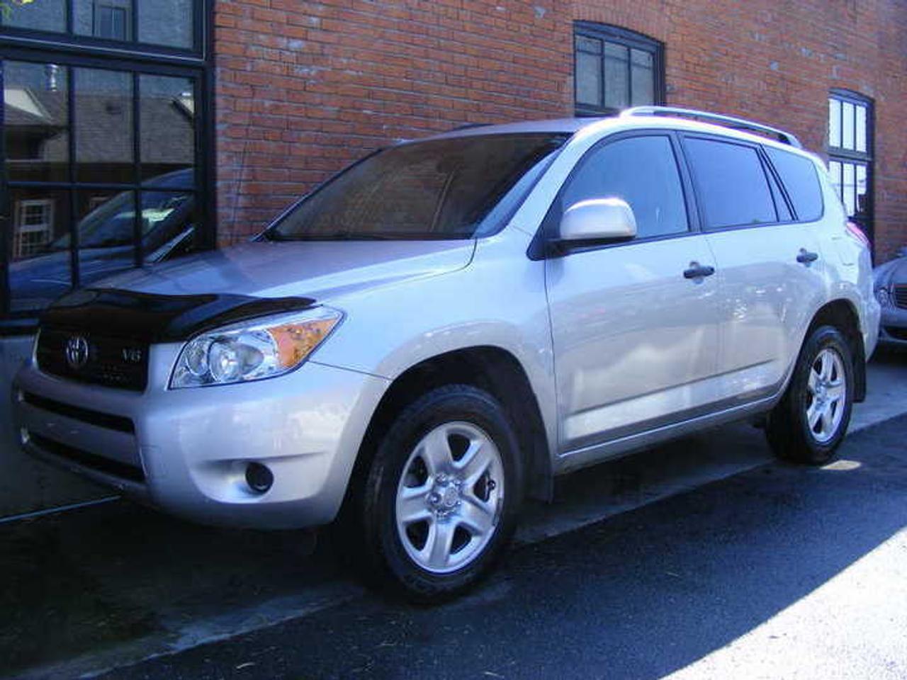 A local one owner accident free V6 4WD Rav4 automatic. Silver on grey cloth, power windows, door locks, power mirrors, A/C. 5 door hatchback. 
New Tires, just serviced, and balance of factory warranty. Lease or Finance. All trades accepted. 
Email Rob@bluestarmotors.com  Phone: 604.649.1975 
 
dlr10290
www.bluestarmotors.com