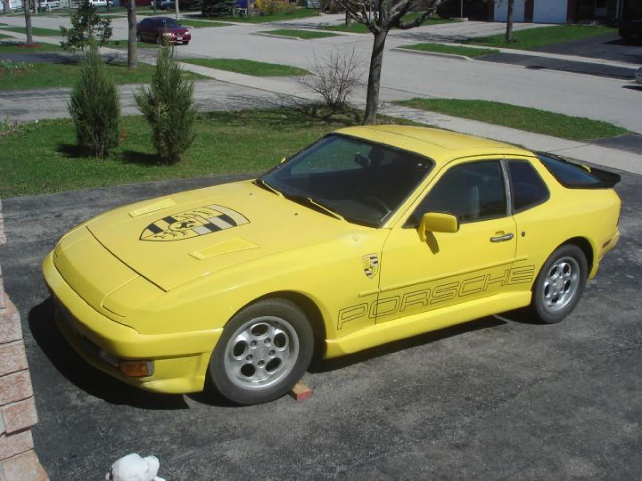 614887
