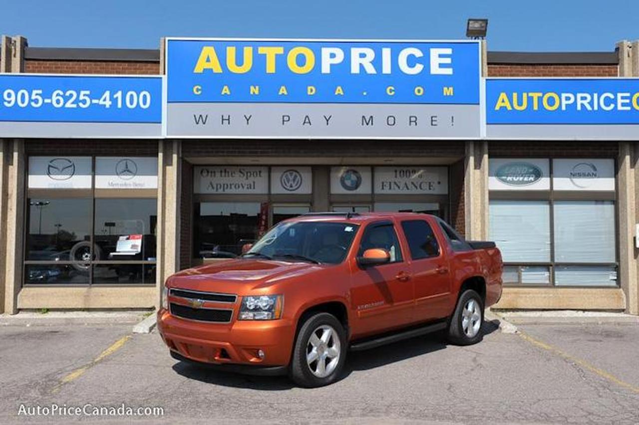 TRUST YOUR DEALER!! Online Credit App, Free CarProof History Reports & 300 vehicles @ www.autopricecanada.com. Certified, safetied & E-tested! Warranty with every vehicle! 07 AVALANCHE,NAVIGATION,4x4,Power glass roof,Leather,d/power seats,d/climate controls,steering controls,heated seats,6 indash cd,F+S air bags,Running boards,wood trim,auto/lights,P/adjusting pedals,tonneau cover,bedliner,abs,traction,keyless entry,1 owner,off lease,all original,local(Canadian vehicle),Wont last!!   CREDIT PROBLEMS? www.autopricecanada.com for 24 Hr Easy, Secure, Online Credit Application?get approved before you shop! REMEMBER, RESEARCHING YOUR DEALER IS AS IMPORTANT AS RESEARCHING YOUR VEHICLE! COMPARE OUR EQUIPMENT, MILEAGE AND PRICING!!!CB1596A52DA819