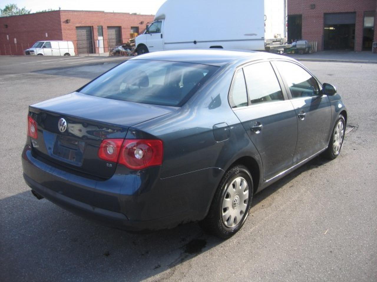 615179