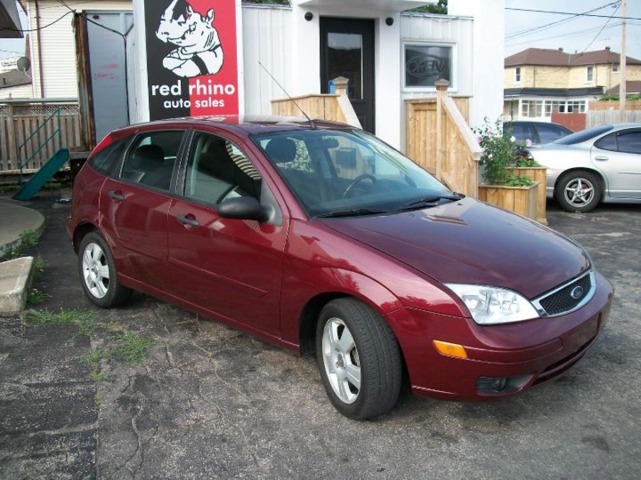 Used 2006 Ford Focus ZX5 SES for sale in Cambridge, ON
