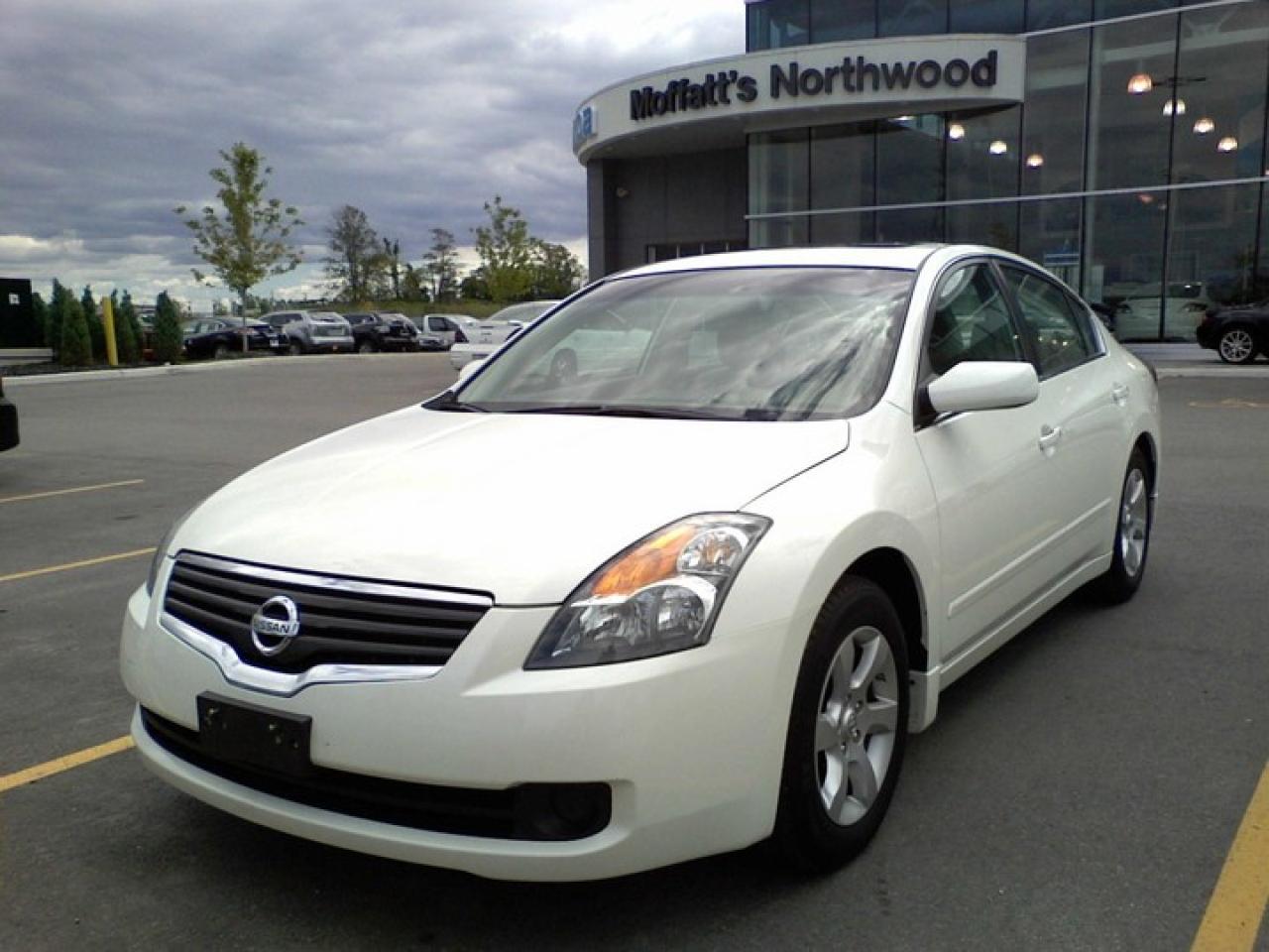 Used 2009 Nissan Altima 2.5 S Sedan for sale in Barrie, ON