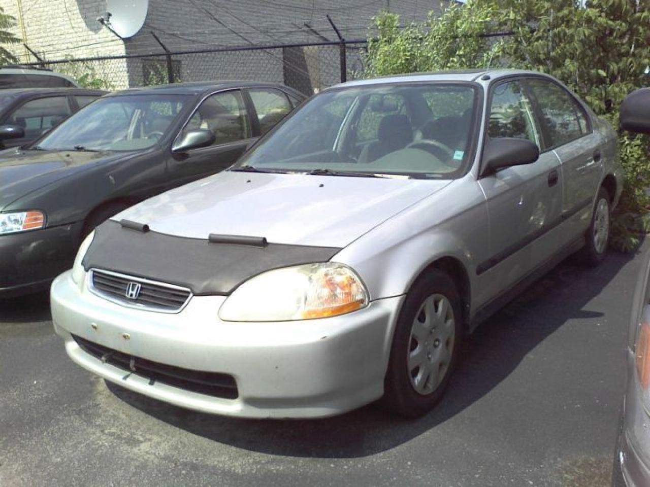 Used 1998 Honda Civic DX / Trade in Special for sale in Mississauga, ON