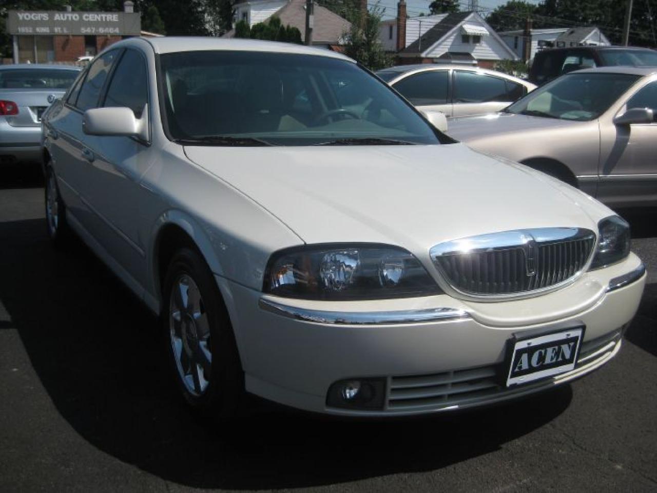 Used 2005 Lincoln LS  for sale in Hamilton, ON