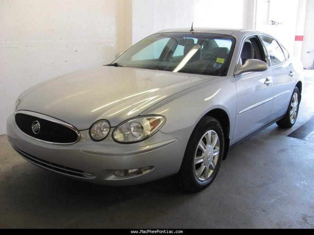 Used 2005 Buick Allure CX for sale in Dartmouth, NS