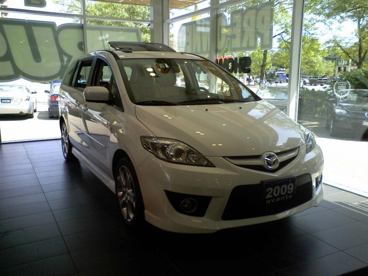 Used 2009 Mazda Mazda5  for sale in Richmond Hill, ON