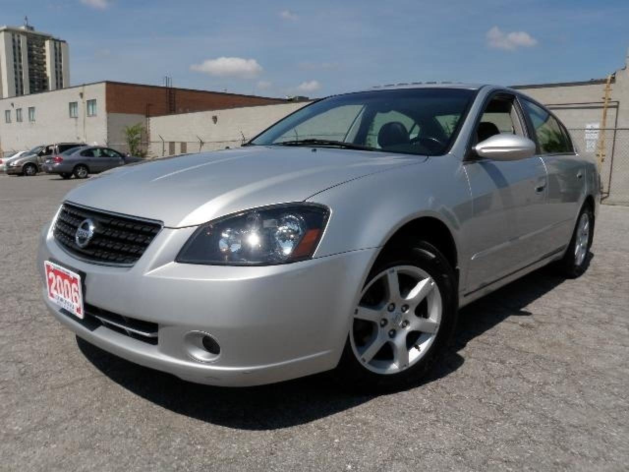 Used 2006 Nissan Altima  for sale in Toronto, ON