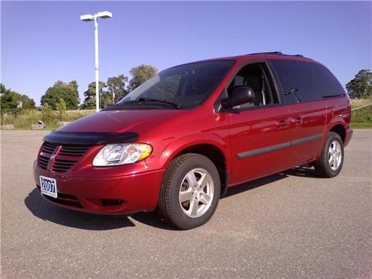 Used 2007 Dodge Caravan SXT for sale in Port Hope, ON