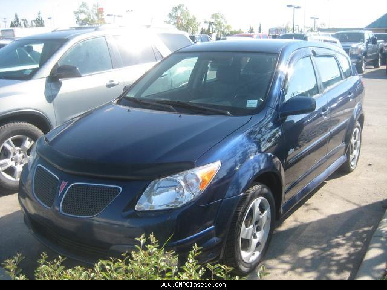 Used 2006 Pontiac Vibe Base for sale in Calgary, AB