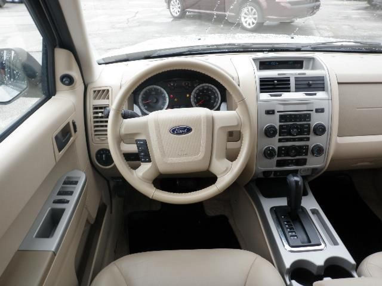 Used 2007 Ford Escape  for sale in Oakville, ON