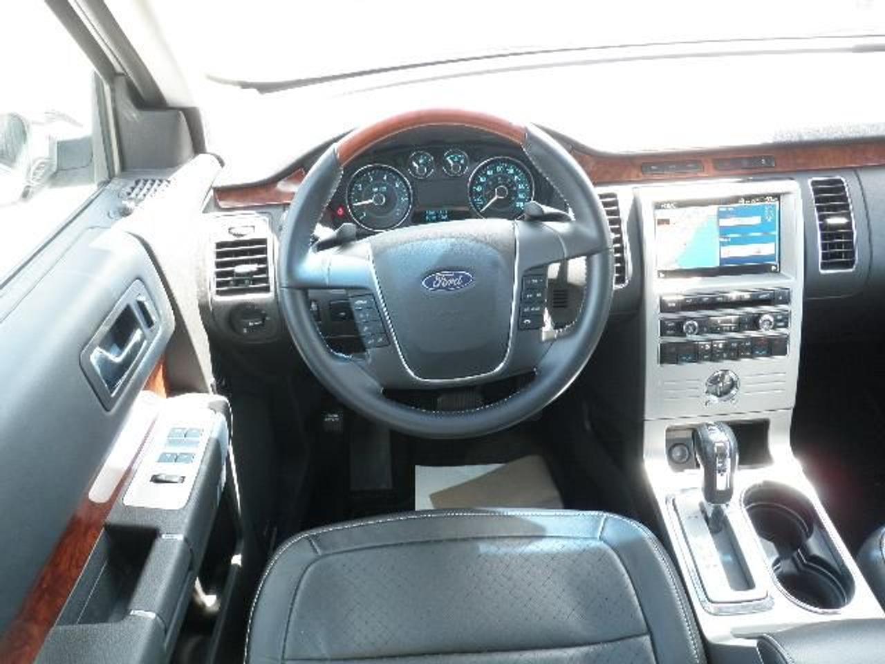 NO PAYMENTS FOR UP TO 180 DAYS AVAIL O.A.C 100% ALL ORIGINAL, ACCIDENT FREE, FLAWLESS!!, FACTORY WARRANTY ACTIVE, FULLY SERVICED/CERTIFIED & ETESTED, CALL NOW OAKLAND FORD LINCOLN TO BOOK YOUR APPOITMENT+ALL USED VEHICLES ARE PLUS TAXES AND INC ADMIN+FORMER RENTAL!! 

CHECK OUT MY OTHER LISTINGS
(COPY AND PASTE IN YOUR BROWSER)
http://oaklandfordlincolnusedcars.com

OPTIONS
AM/FM Stereo Air Conditioning All Equipped Alloy Wheels Anti-Lock Brakes Anti-Theft CD Player Cruise Control Driver Side Airbag Fog Lights Heated Mirrors Heated Seats Intermittent Wipers Keyless Entry Leather Interior Memory Seats Panoramic Sunroof Passenger Airbag Power Brakes Power Lift Gates Power Locks Power Mirrors Power Seat Power Steering Power Windows Premium Audio Rear Defroster Roof Rack Security System Side Impact Airbag Split Folding Rear Seats Sunroof Tilt Steering Tilt Wheel Tinted Glass Tow Package 

ENTERTAINMENT FEATURES 
Steering wheel mounted audio controls CD player Radio data system Wireless connectivity MP3 decoder AM/FM radio 

SEATS AND TRIM 
Ventilated front seats Power driver seat Split folding rear seat Heated front seats Genuine wood door panel insert Rear seats: split-bench Power passenger seat Genuine wood dashboard insert Leather steering wheel Front seats: bucket Heated rear seats Front centre armrest: w/storage Leather upholstery Rear seat centre armrest Max seating capacity: 5 

CONVENIENCE FEATURES 
Power windows Auto-dimming rearview mirror Remote keyless entry Power trunk closing assist Passenger door bin Rear beverage holders Passenger vanity mirror Driver vanity mirror Overhead console 1-touch down Memory seat Automatic temperature control Front beverage holders Telescoping steering wheel Illuminated entry Speed control 1-touch up Driver door bin Air conditioning Garage door transmitter Front dual zone A/C Tilt steering wheel Rear door bins 

BODY EXTERIOR 
Power door mirrors Spoiler Bumpers: body-colour Rear cargo: power liftgate Auto-dimming door mirrors Heated door mirrors Door mirrors: chrome 

LIGHTING, VISIBILITY AND INSTRUMENTATION 
Front reading lights Front fog lights Low tire pressure warning Speed sensitive wipers Delay-off headlights Outside temperature display Fully automatic headlights Reverse sensing system Tachometer Rear window defroster Rear reading lights Trip computer Variably intermittent wipers Rear window wiper Compass 

SAFETY AND SECURITY 
Overhead airbag Ignition disable Electronic stability Dual front impact airbags ABS brakes Perimeter/approach lights Panic alarm Occupant sensing airbag Security system Dual front side impact airbags 4 wheel disc brakes Traction control 

POWERTRAIN 
Torque: 250 lb.-ft. @ 4,500RPM Engine litres: 3.5 Cylinder configuration: V-6 Variable valve control Fuel economy highway: 8.8L/100 km Sequential multi-point fuel injection Number of valves: 24 Recommended fuel: regular unleaded Transmission: 6 speed automatic Horsepower: 265hp @ 6,250RPM Fuel tank capacity: 76.0L Fuel economy city: 12.5L/100 km Drive type: all-wheel drive 

SUSPENSION/HANDLING
Rear anti-roll bar Speed-sensing steering Power steering Alloy wheels Front anti-roll bar Four wheel independent suspension 

SPECS AND DIMENSIONS 
Curb weight: 2,004kg (4,418lbs) Exterior body width: 1,925mm (75.8) Exterior length: 4,737mm (186.5) GVWR: 2,536kg (5,591lbs) Rear hiproom: 1,427mm (56.2) Compression ratio: 10.30 to 1 Engine horsepower: 265hp @ 6,250RPM Rear legroom: 1,006mm (39.6) Engine displacement: 3.5 L Engine torque: 250 lb.-ft. @ 4,500RPM Passenger volume: 3,070L (108.4 cu.ft.) Wheelbase: 2,824mm (111.2) Front legroom: 1,034mm (40.7) Rear shoulder room: 1,494mm (58.8) Engine bore x stroke: 92.5mm x 88.7mm (3.64 x 3.49) Turning radius: 6.0m (19.7) Front shoulder room: 1,496mm (58.9) Front hiproom: 1,392mm (54.8) 

OFF-ROAD CAPABILITY 
Approach angle: 16 deg Ground clearance (min): 208mm (8.2) Departure angle: 22 deg Ramp breakover angle: 14 deg Ground clearance (max): 234mm (9.2)