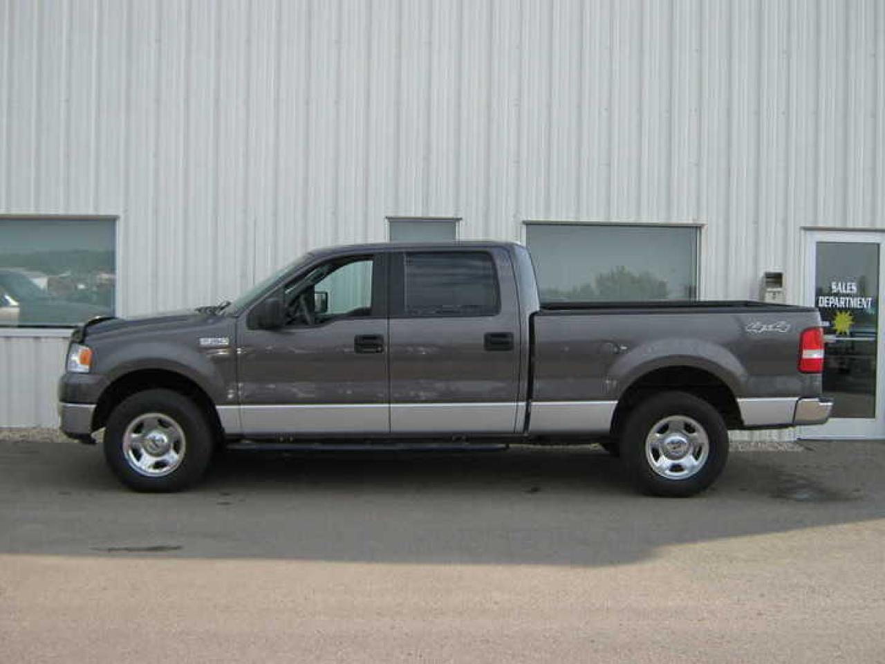 Used 2006 Ford F-150 XLT for sale in Drayton Valley, AB