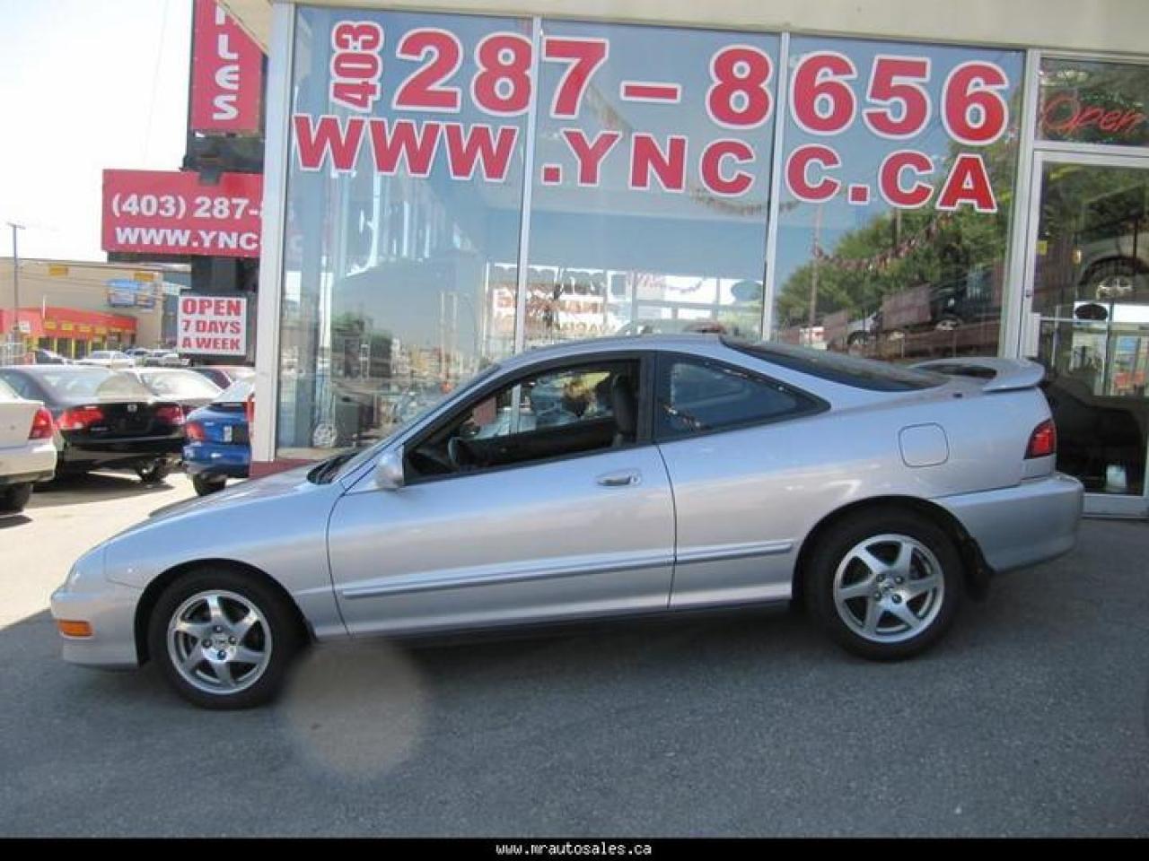 Used 2001 Acura Integra GS-R for sale in Calgary, AB