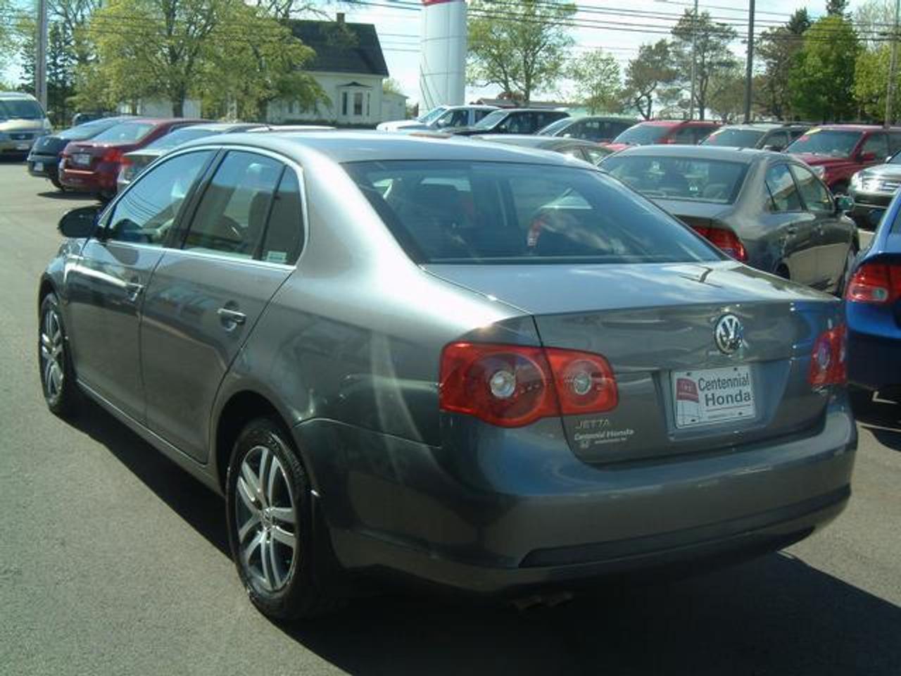 616010.10335874
