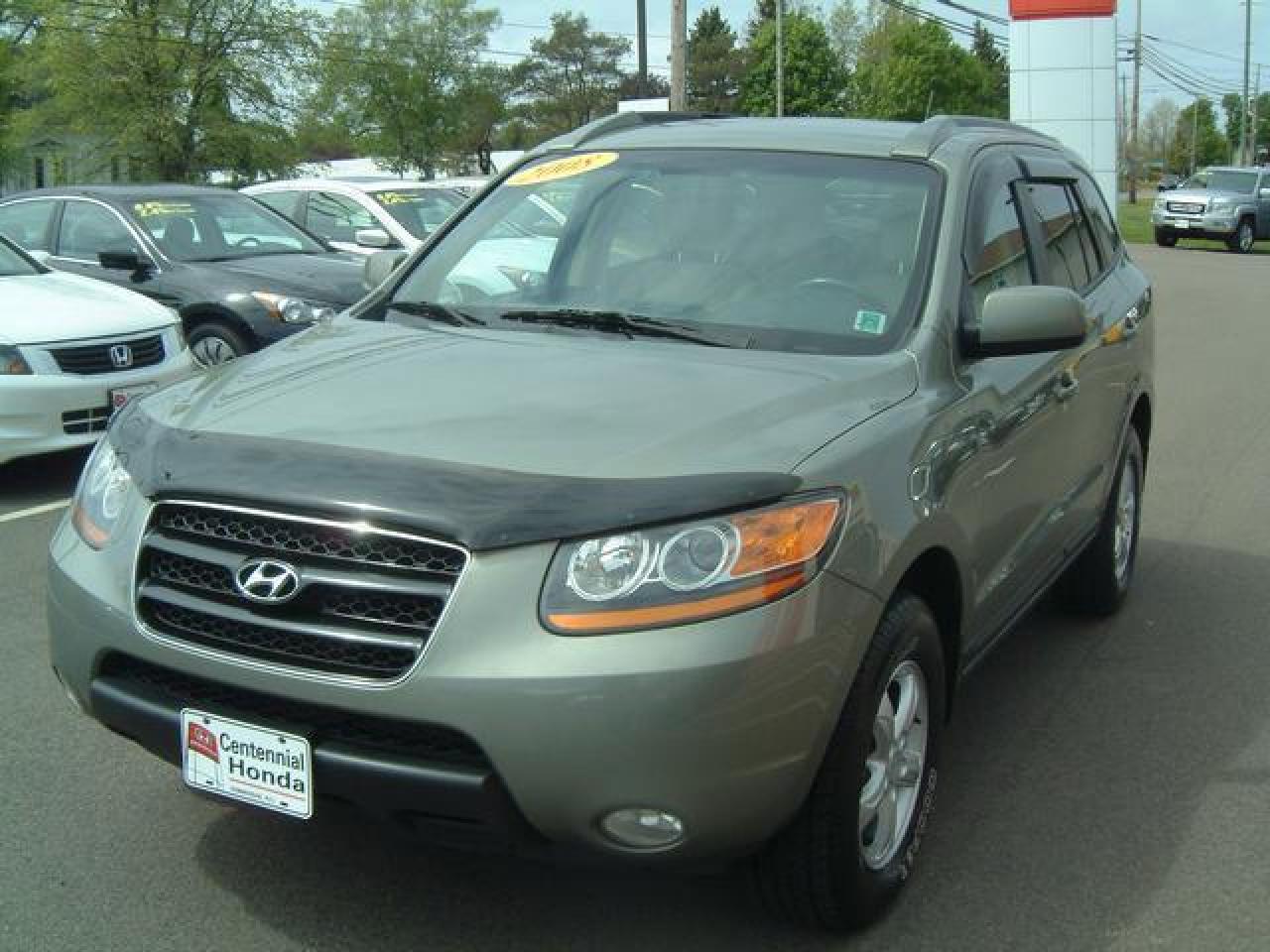 Used 2008 Hyundai Santa Fe GL 5-Pass for sale in Summerside, PE