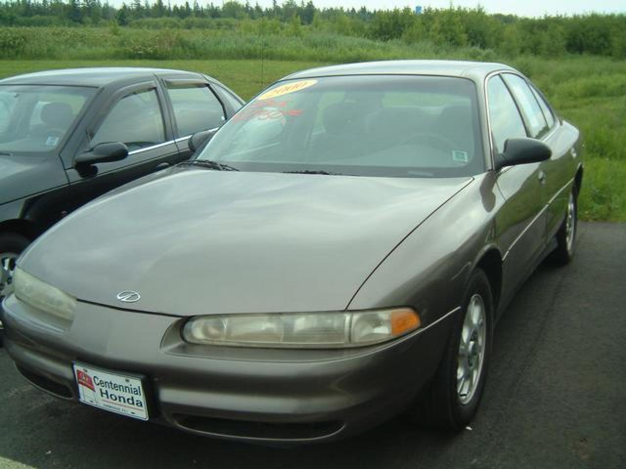 Used 2000 Oldsmobile Intrigue GX for sale in Summerside, PE