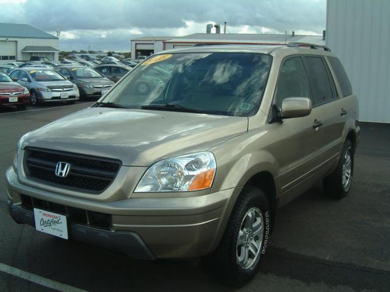 2005 HONDA PILOT EX-L  Very Clean inside and out.  This vehicle is loaded  with all the options.  Warranty Information: Honda Certified Warranty available which  extends the warranty until 2011 or 120k.  Centennial Hondas Valued Pricing: $19950  Come visit us at Centennial Honda, located at  610 South Drive in Summerside.  We are only  45 Minutes from Charlottetown!  WWW.CENTENNIALHONDA.COM WWW.FACEBOOK.COM/CENTENNIALHONDA Call us toll-free at 1 877 339-6030