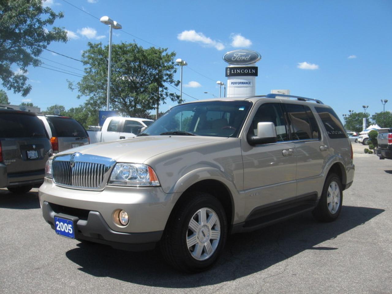 Used 2005 Lincoln Aviator  for sale in Windsor, ON