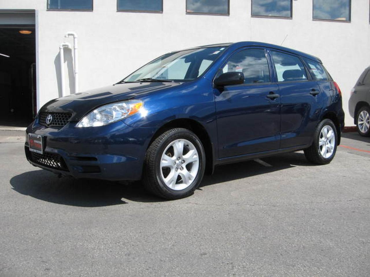 Used 2003 Toyota Matrix  for sale in Toronto, ON