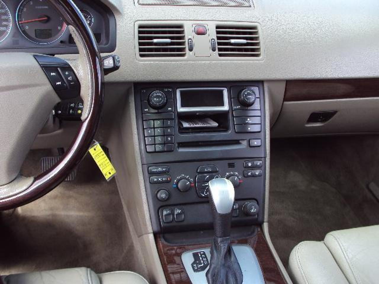 616224.10356460