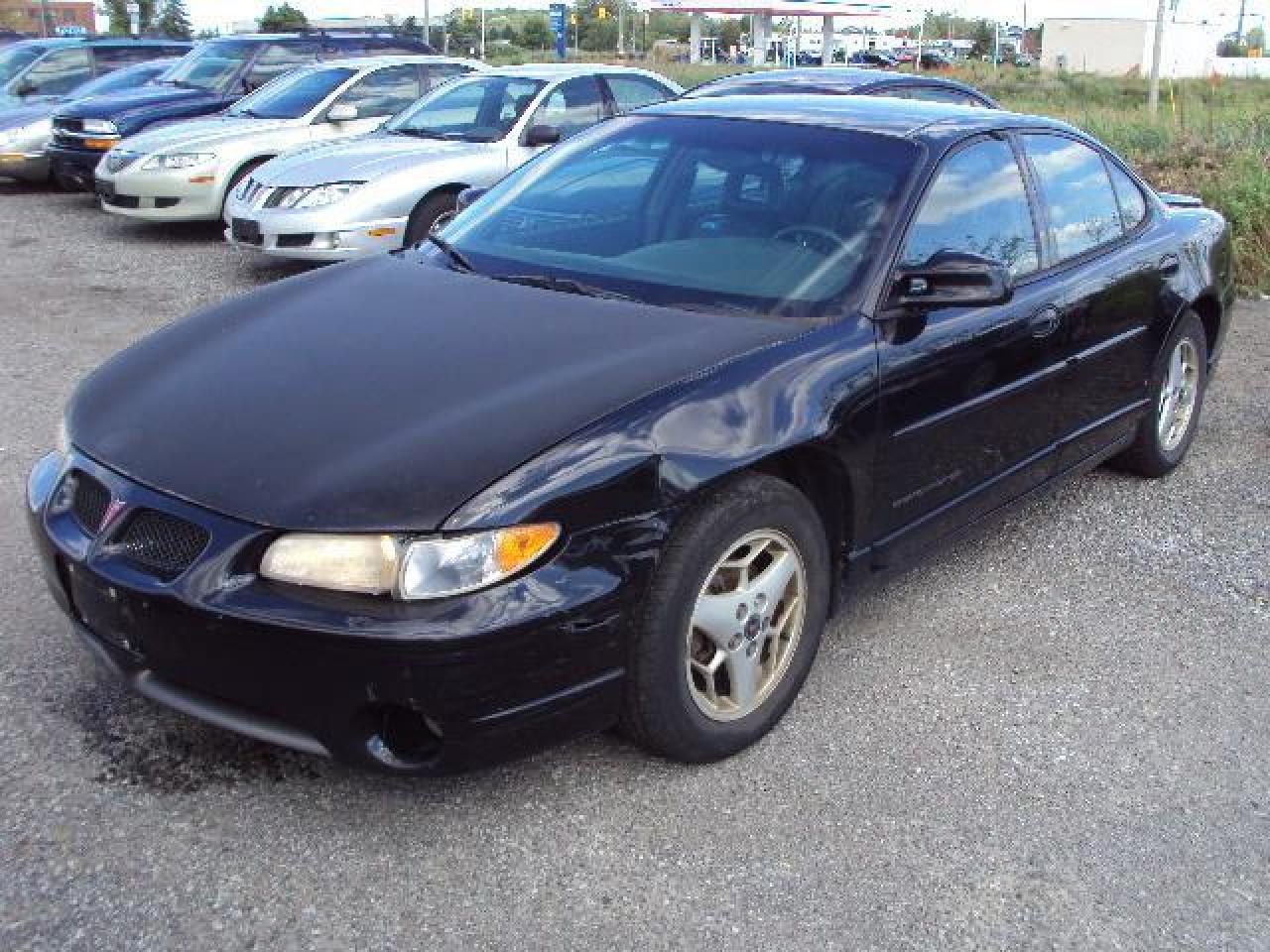 Used 2001 Pontiac Grand Prix  for sale in Bolton, ON